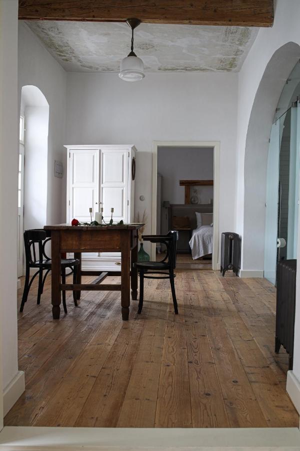 Apartments 1620Yr トルナヴァ エクステリア 写真
